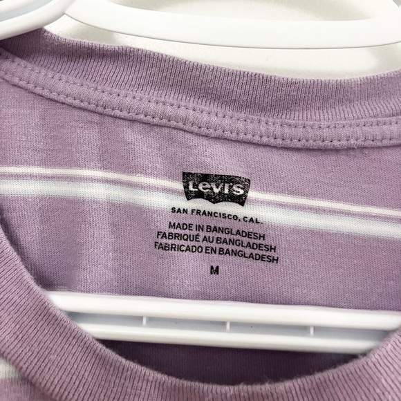 Levi’s light purple striped T-Shirt Size M - Picture 3 of 4